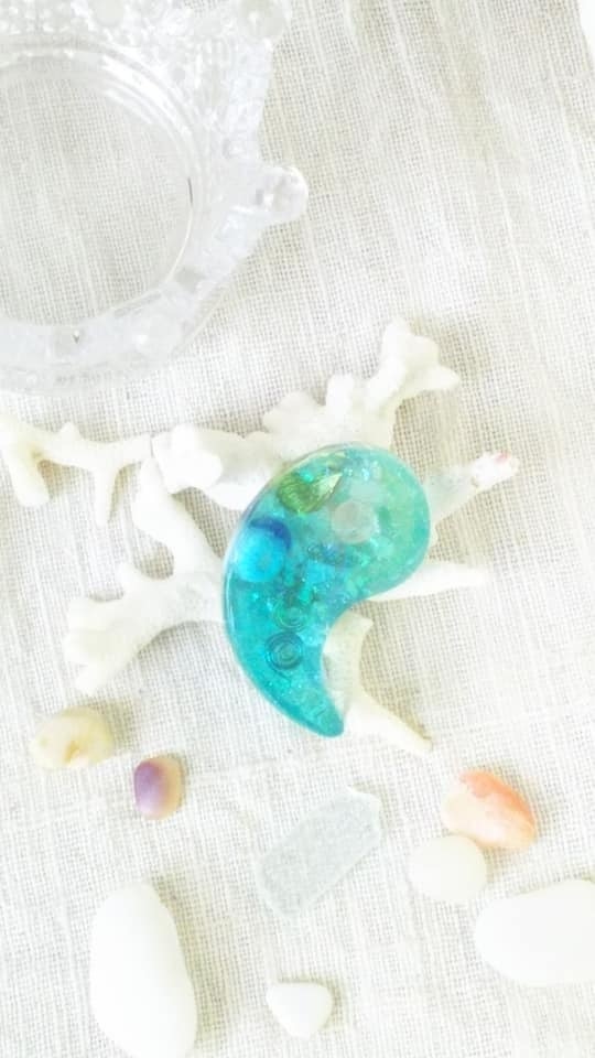 海の魔法勾玉オルゴナイト