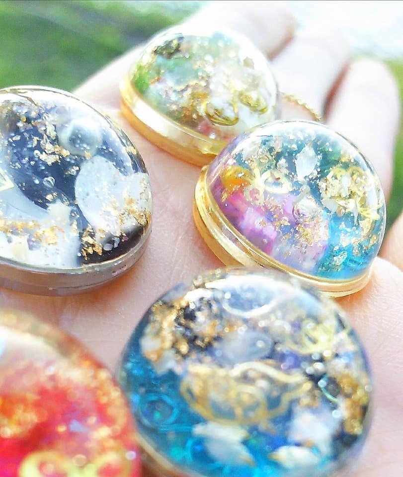 夜空と青空の統合勾玉オルゴナイトペンダント