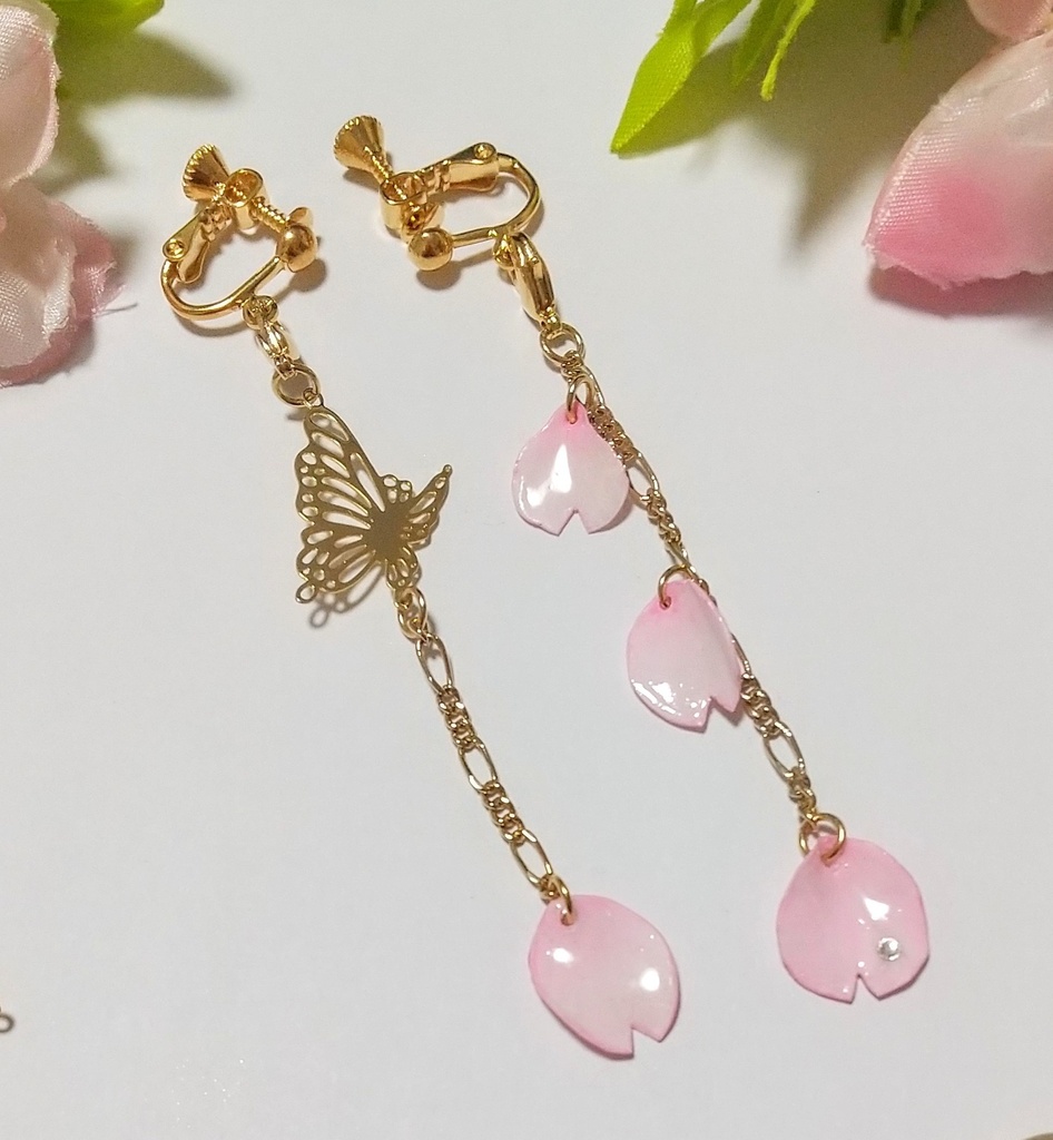 【季節限定】桜舞うイヤリング