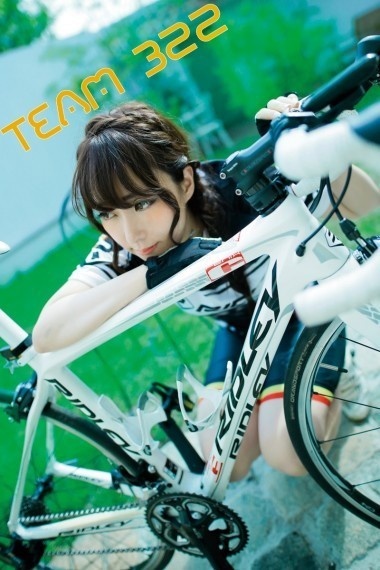 りんごみつき・ロードバイク女子A1ポスター