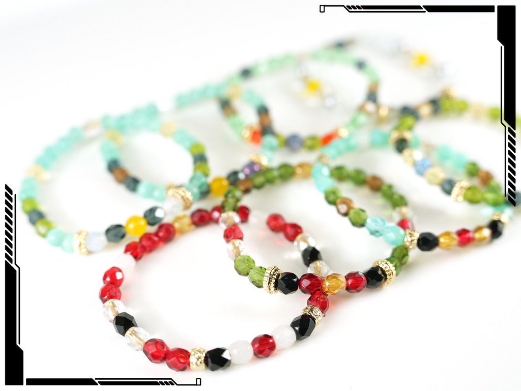 【GQ】0085白磁ブレス