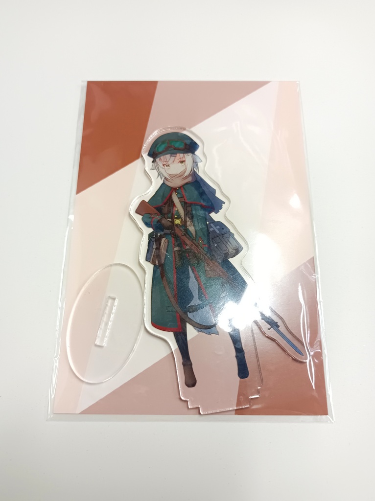 アクリルフィギュア・ミーナ