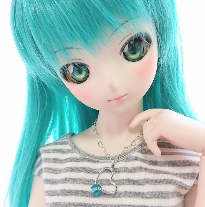 ハート＆ハートネックレス★エメラルド　(他のカラーに変更可)DD SD スマド MDD MSD