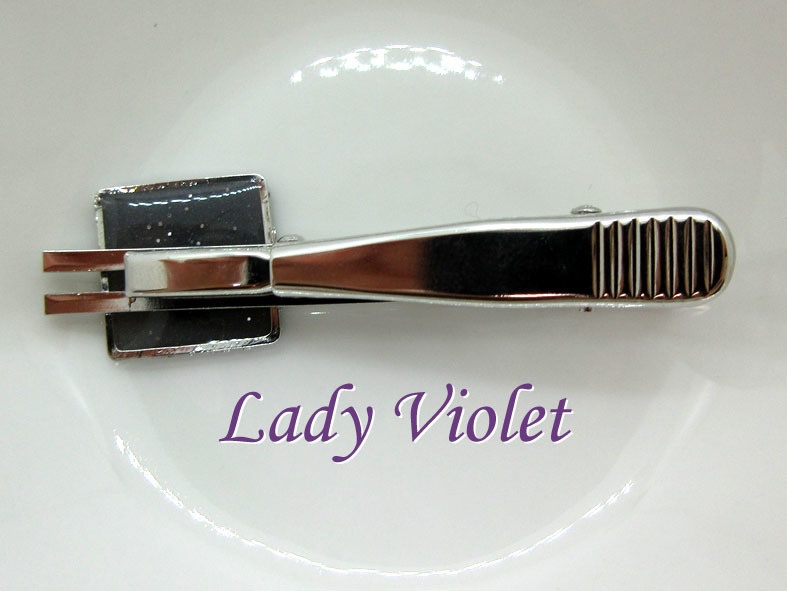 MOB/アイテム フェイス ネクタイピン1