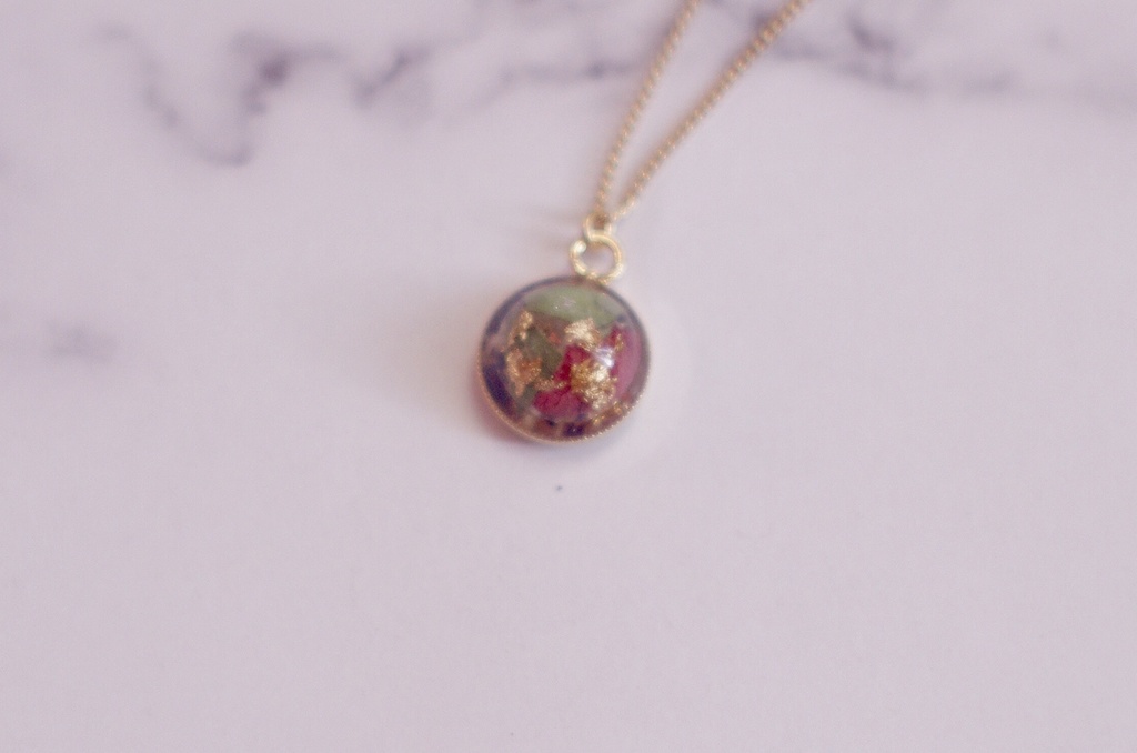 【再販無し】ハーツラビュル寮モチーフネックレス