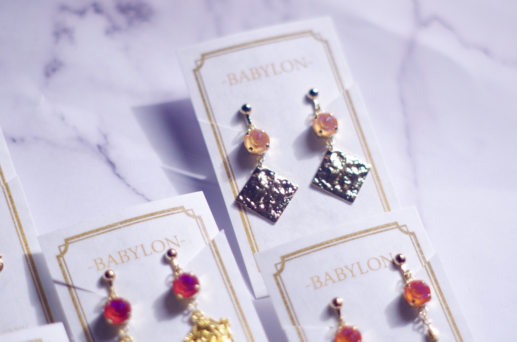 ハーツラビュル寮モチーフアクセサリー