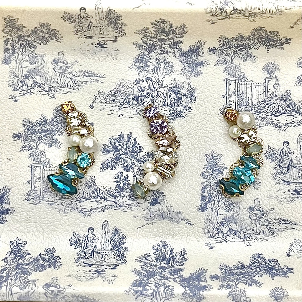 【再販無し】オクタ寮モチーフイヤーカフorイヤリング