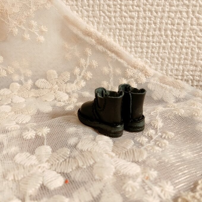 ミディブライス/オビツ11サイズ サイドゴアブーツ:ALLブラック