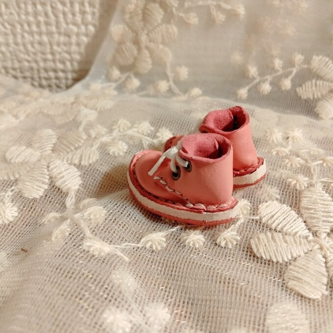 ミディブライス/オビツ11サイズ 本革編み上げショートブーツ/ピンクw