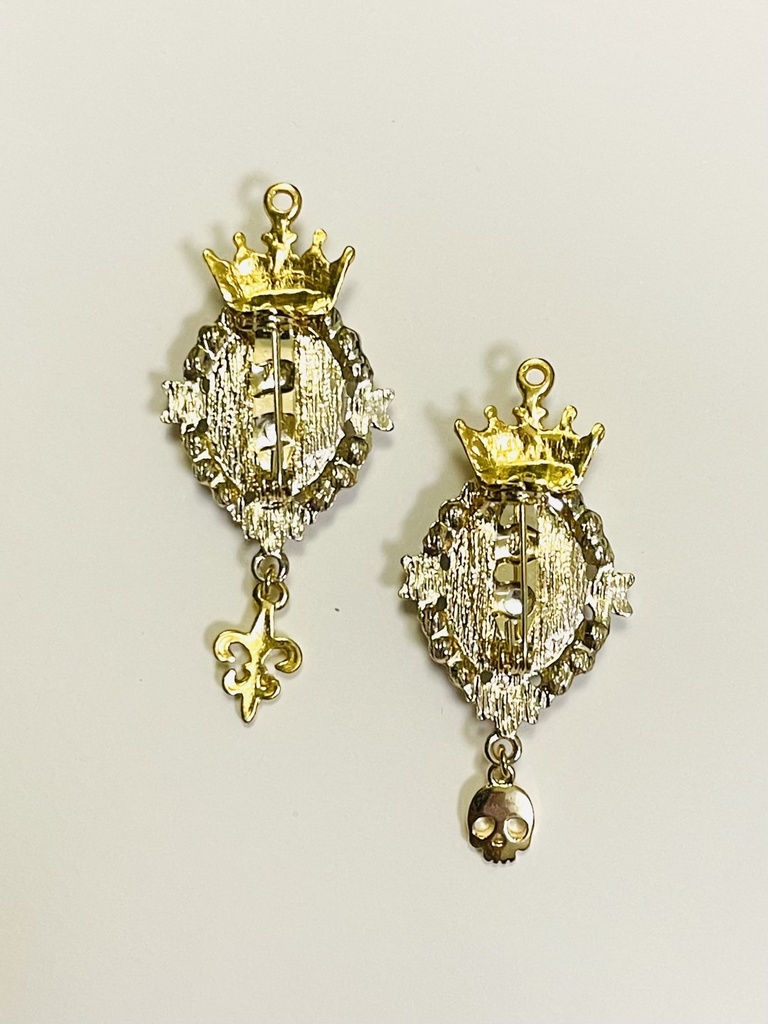 twst 魔法石ブローチ IGN