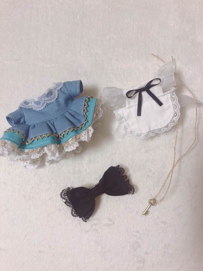 アリスワンピース