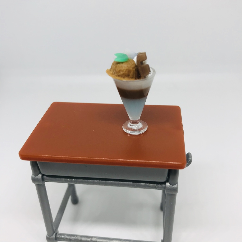 ミニチュア クローバーパフェ