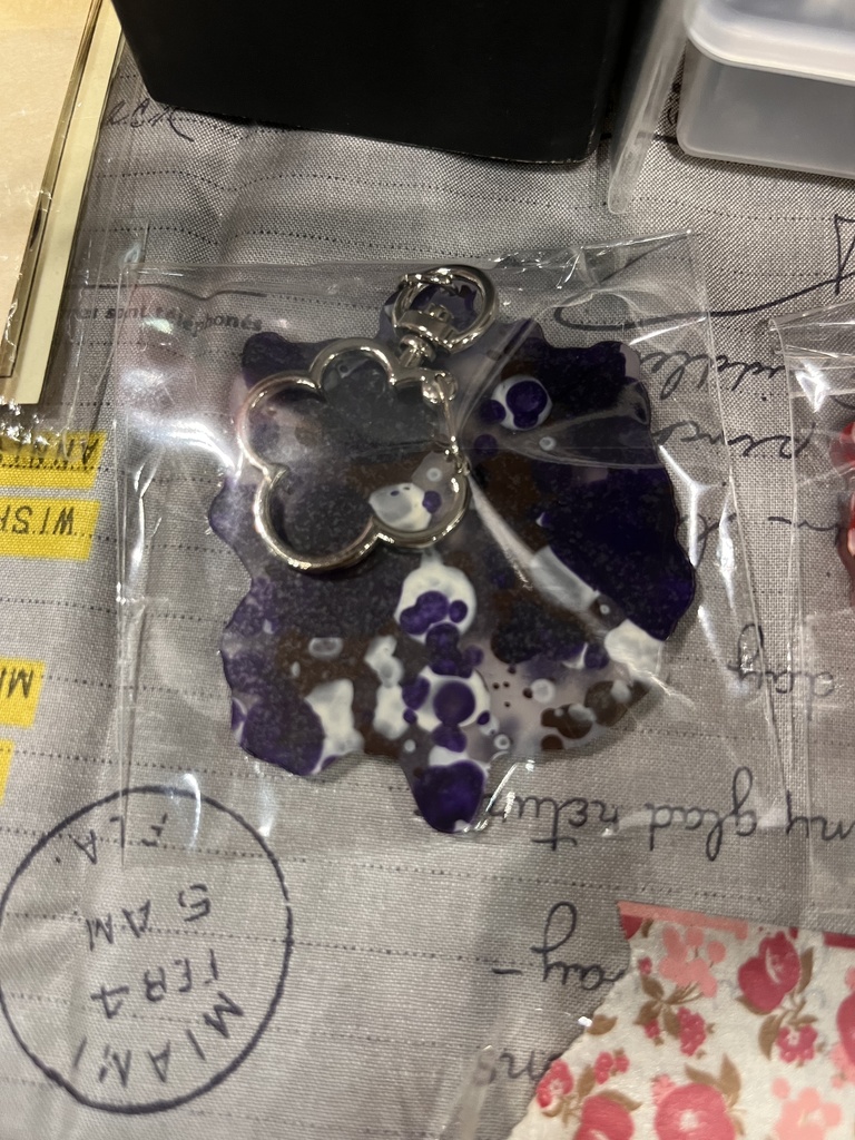 アクリルキーホルダー