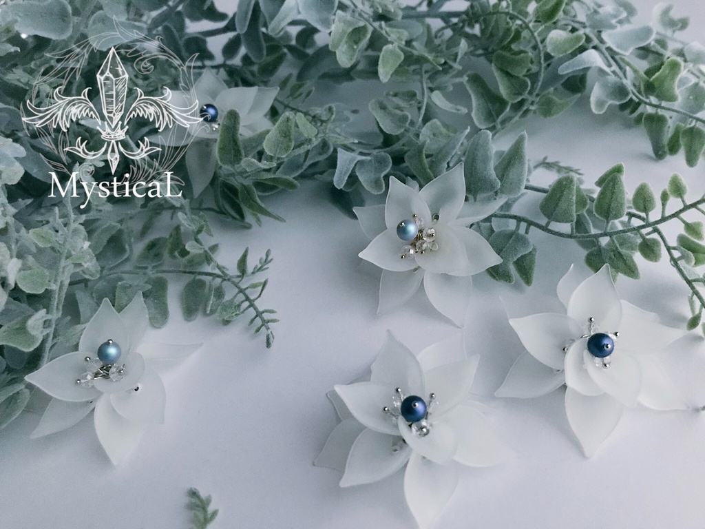 【受注製作】《リュミエの花》ループタイ&ブローチ