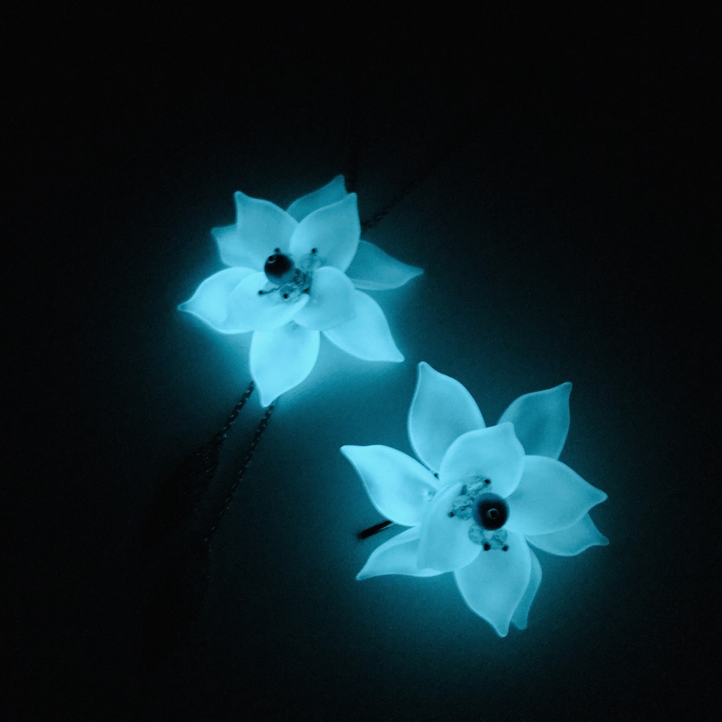 【受注製作】《リュミエの花》ループタイ&ブローチ
