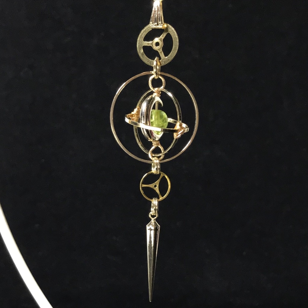 《クロノスの環》ペリドット・ゴールド