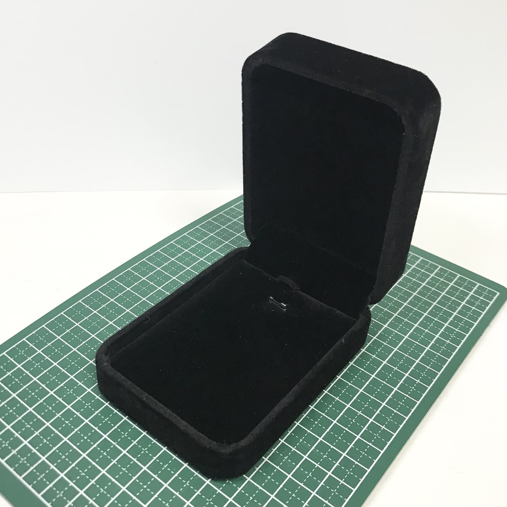 ギフトボックス(中・箱型・ブラック)