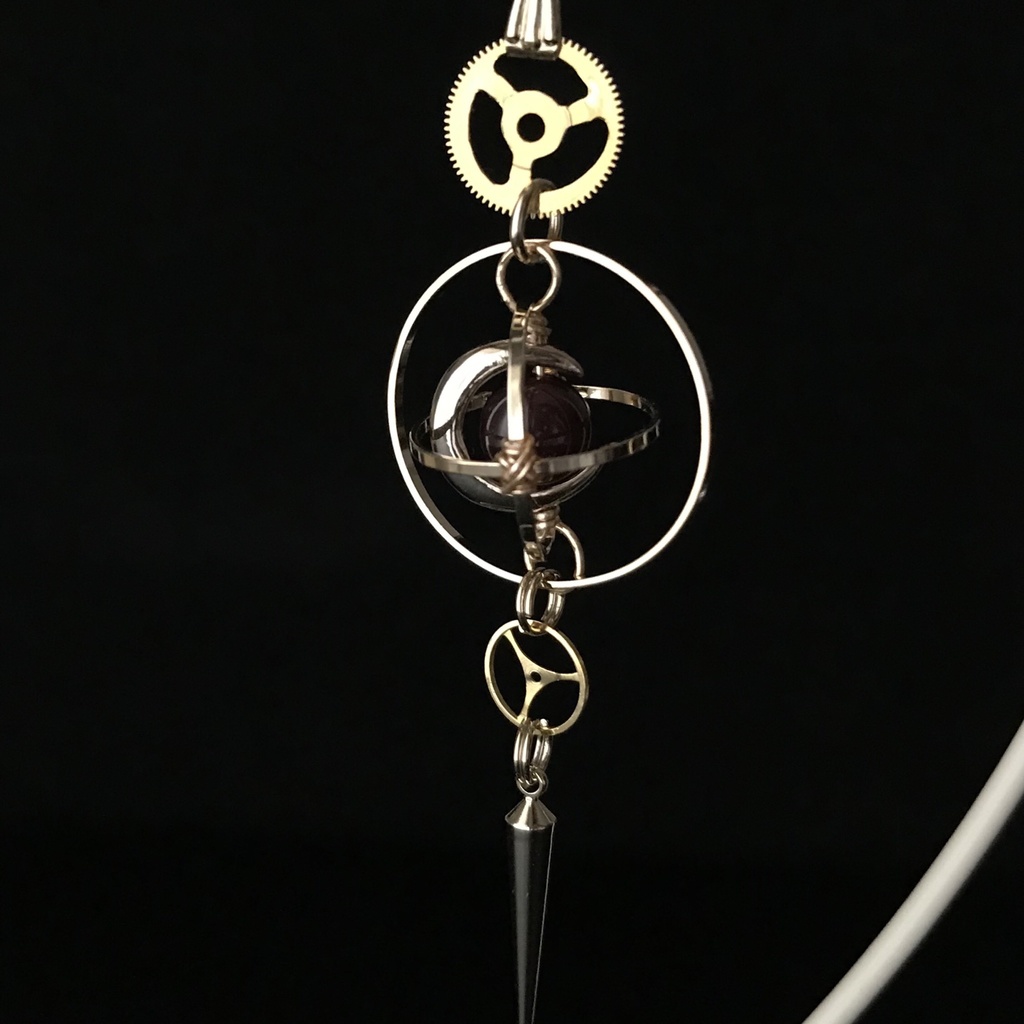 《クロノスの環》ガーネット・ゴールド