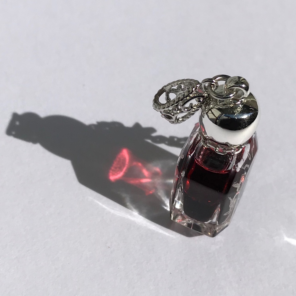 《元素封入瓶》闇の小瓶