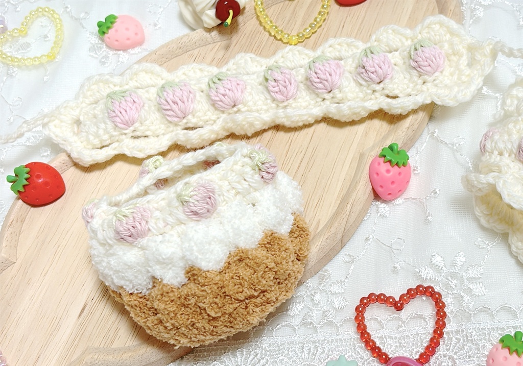 にじまるっと、ちびぐるみサイズいちごケーキセット