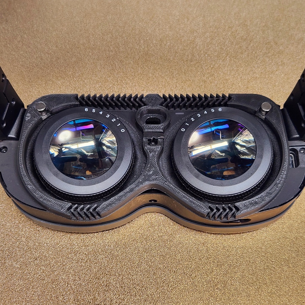 HTC VIVE XR Elite ベントアダプター