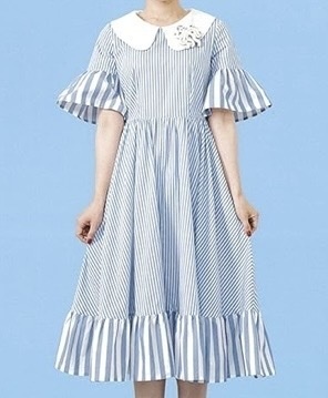 フリル袖のレトロワンピース