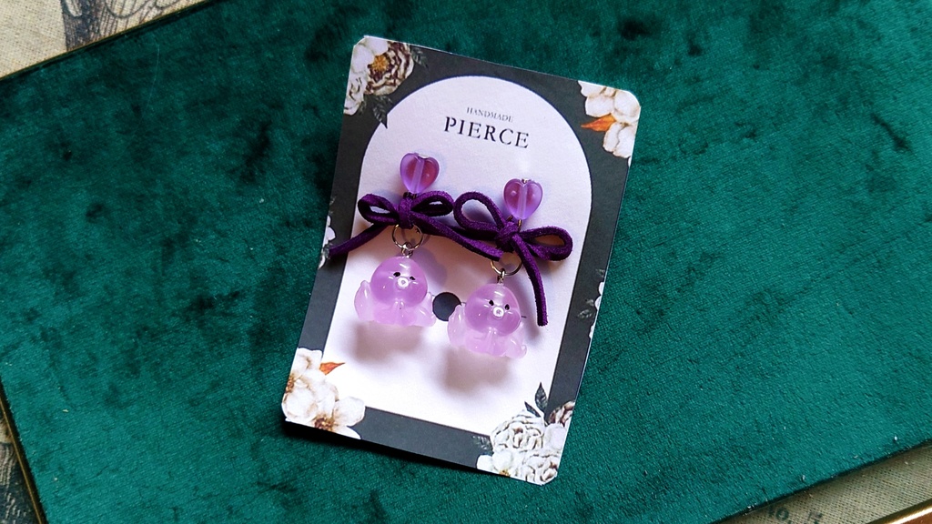 【イヤリング/ピアス】アズールモチーフ