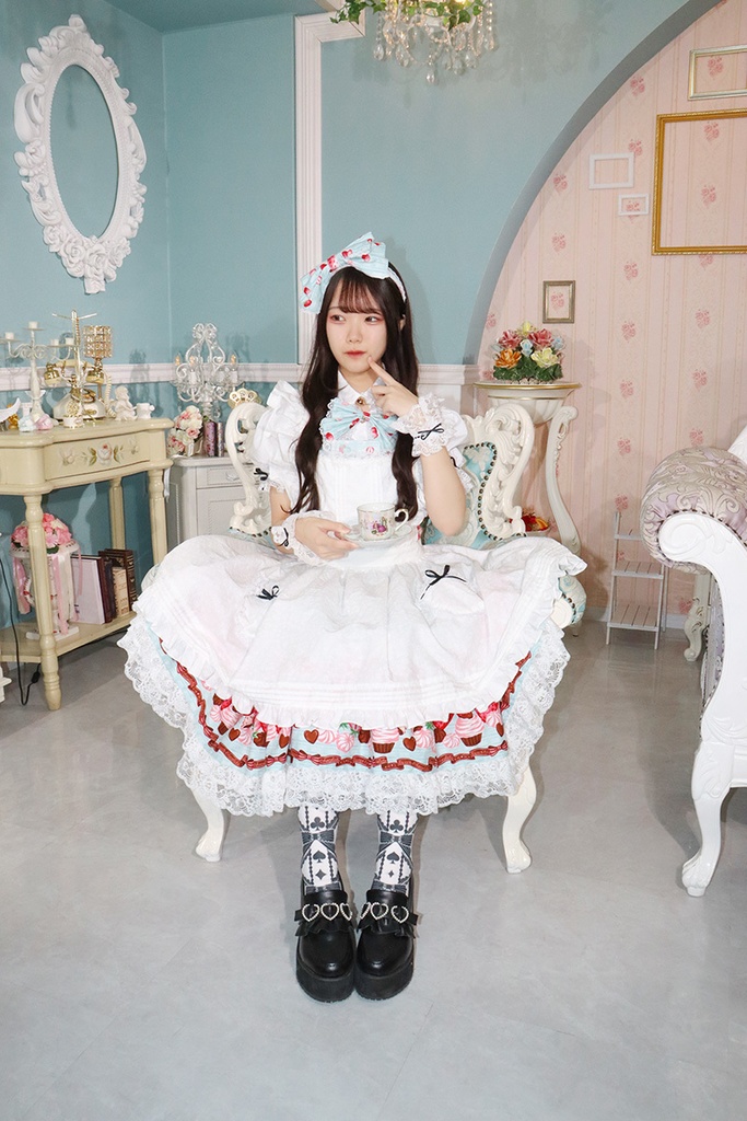 不思議の国のアリスコーディネート