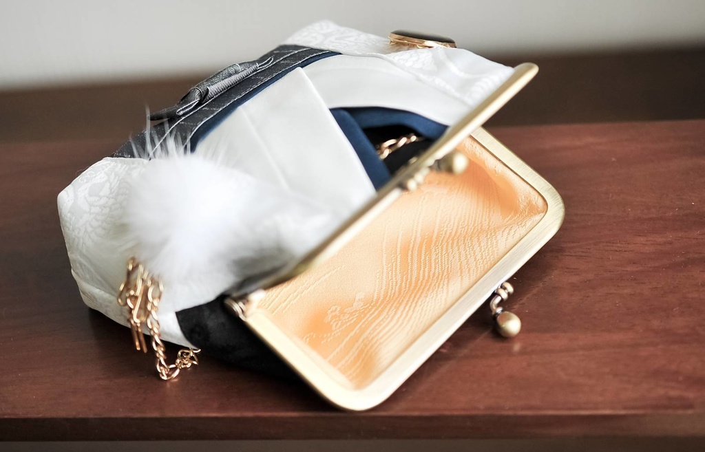 鶴丸イメージがま口