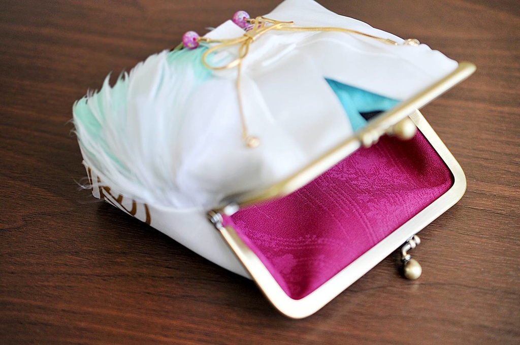 巴形薙刀イメージがま口