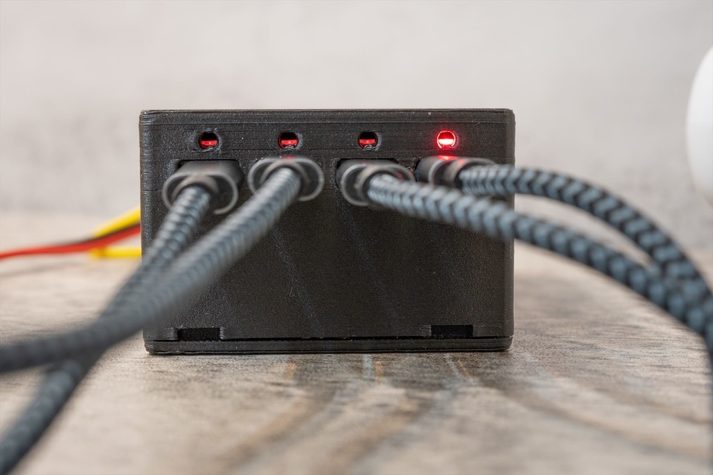 USBPD20V-DC12V Adapter