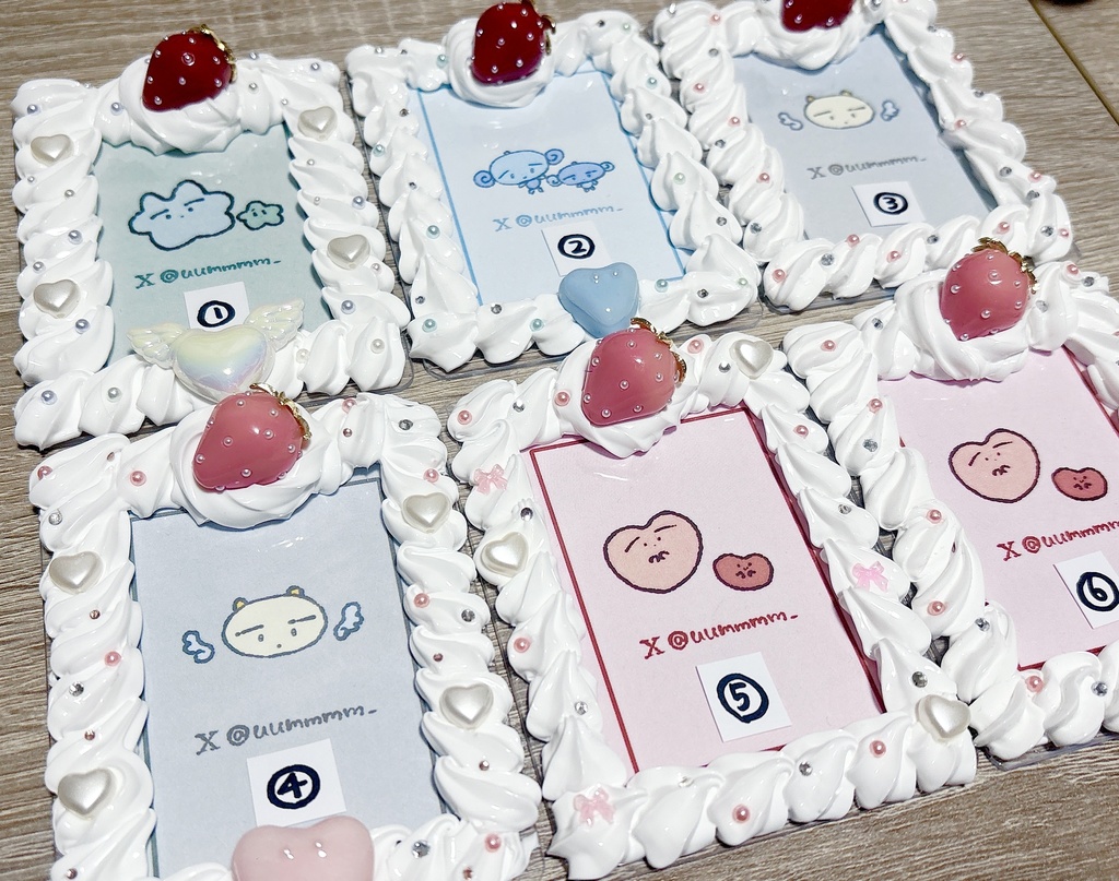 いちごのトレカケース