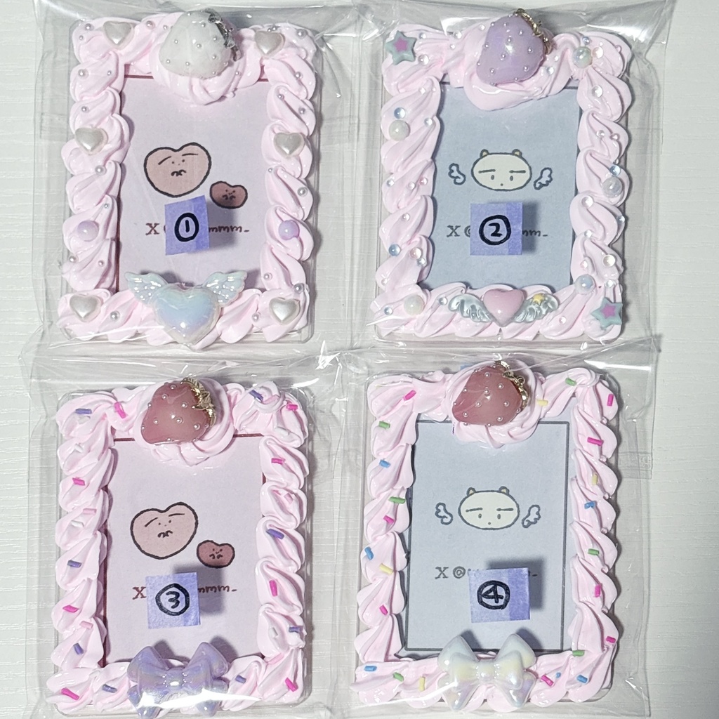 いちごのケース(ピンク)
