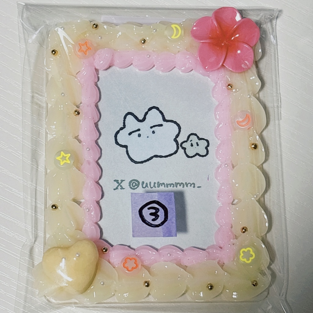 トレカケース(クリアピンク、クリアイエロー)