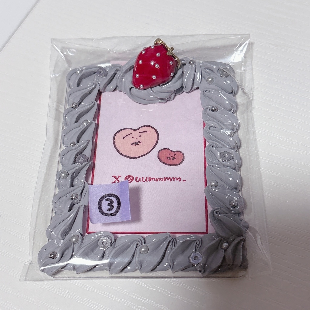 ケーキのトレカケース