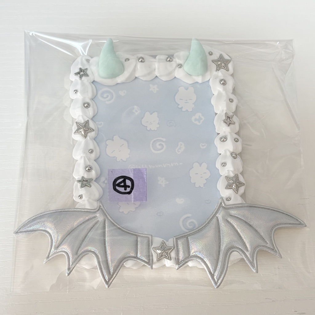 デビルケースホワイトピンク、ブルー