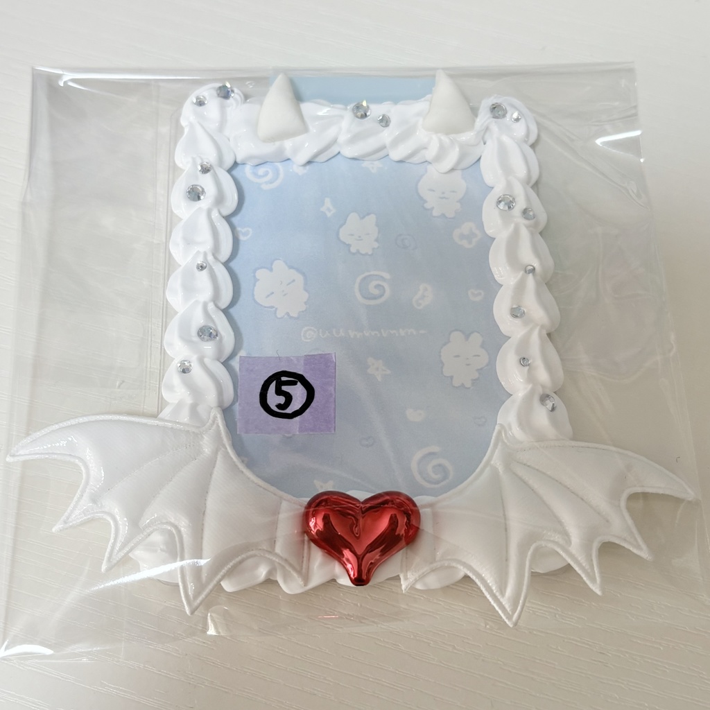 デビルケースホワイト