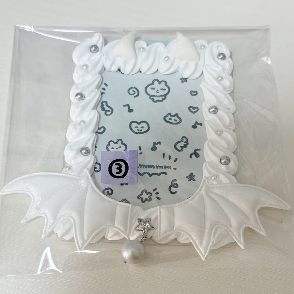 デビルケースホワイト