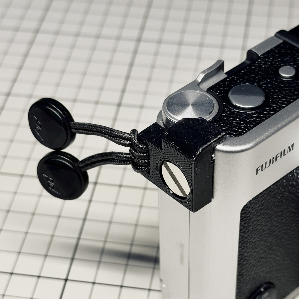 Instax mini EVO用 縦吊りストラップホルダー