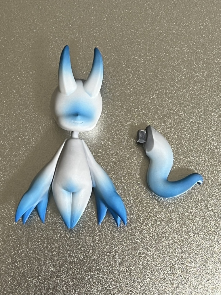 カラーアドプトのフィギュア(着色済み.組み立て式)