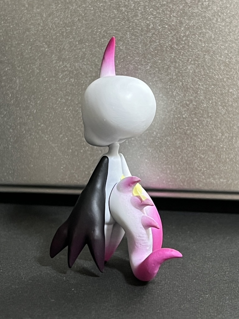 カラーアドプトのフィギュア(着色済み.組み立て式)