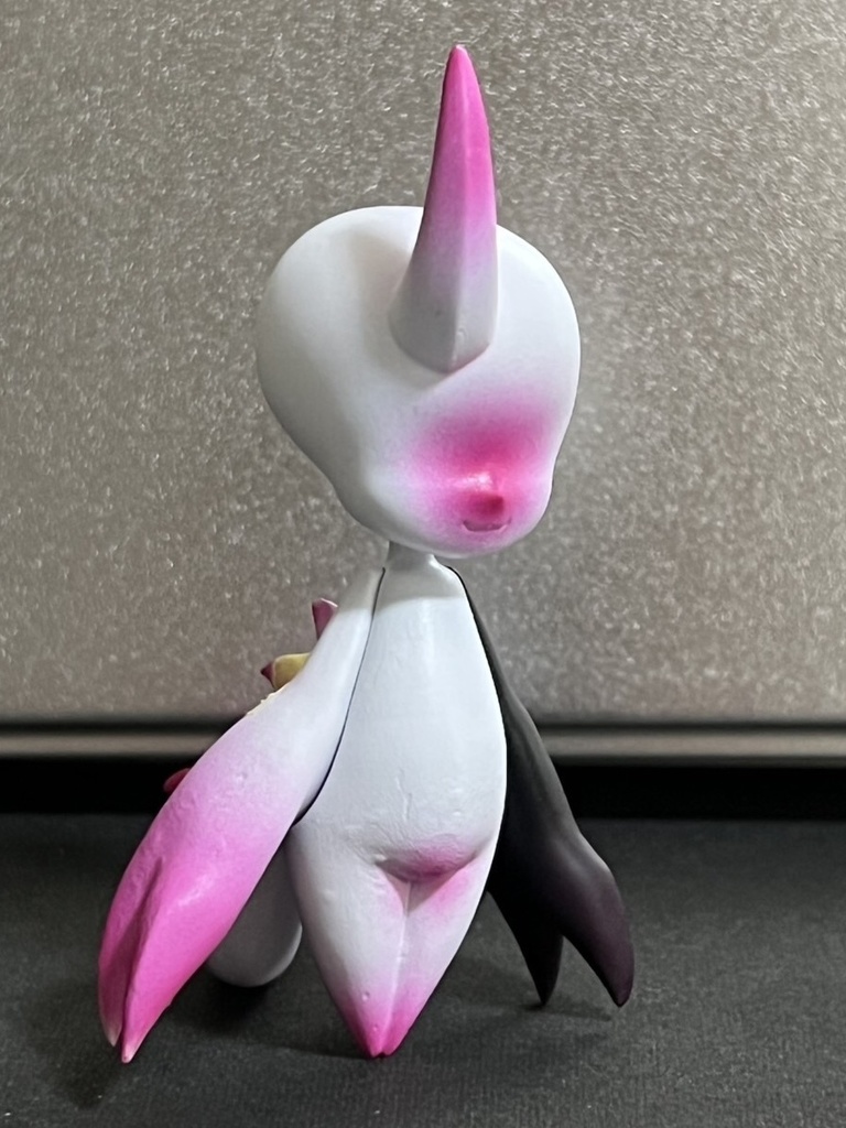 カラーアドプトのフィギュア(着色済み.組み立て式)