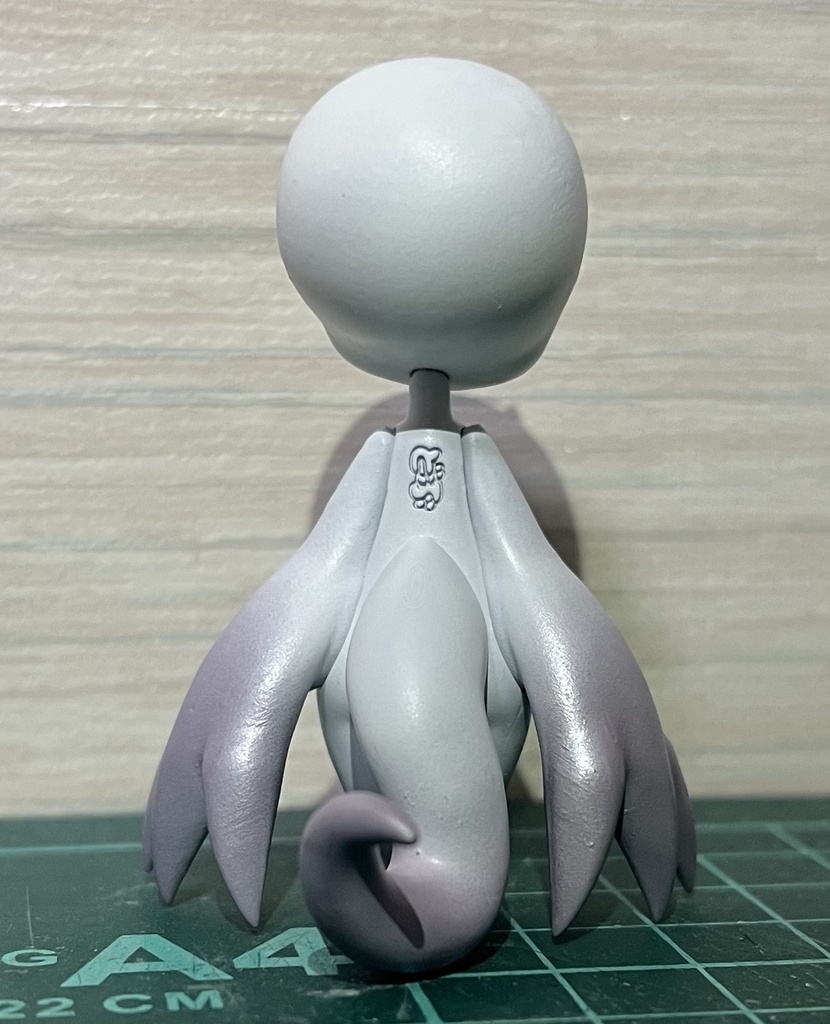 カラーアドプトのフィギュア(着色済み.組み立て式)