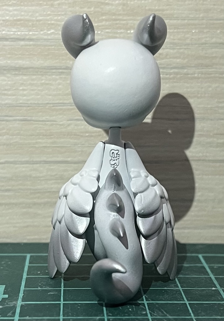 カラーアドプトのフィギュア(着色済み.組み立て式)