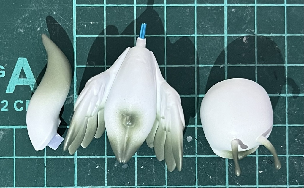 カラーアドプトのフィギュア(着色済み.組み立て式)