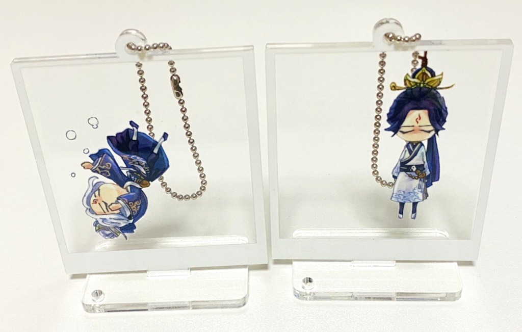 【訳有り】台座付きどこでも死因アクキー