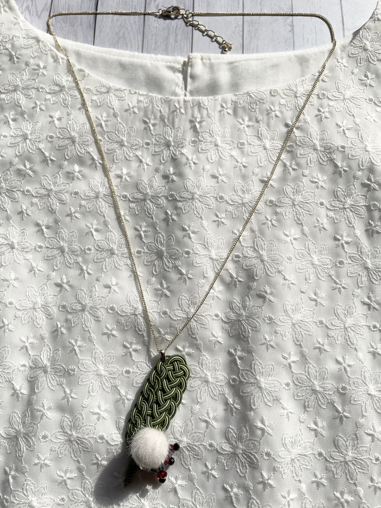 鳥太刀の約束の羽根ペンダント