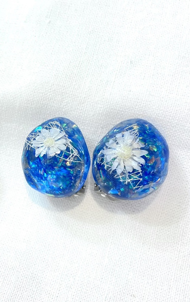 真波イメージお花イヤリング