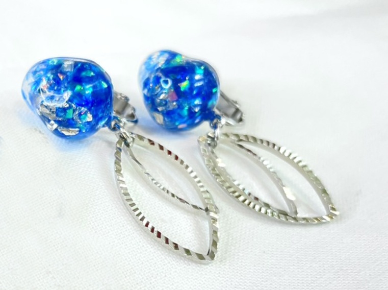 真波イメージイヤリング