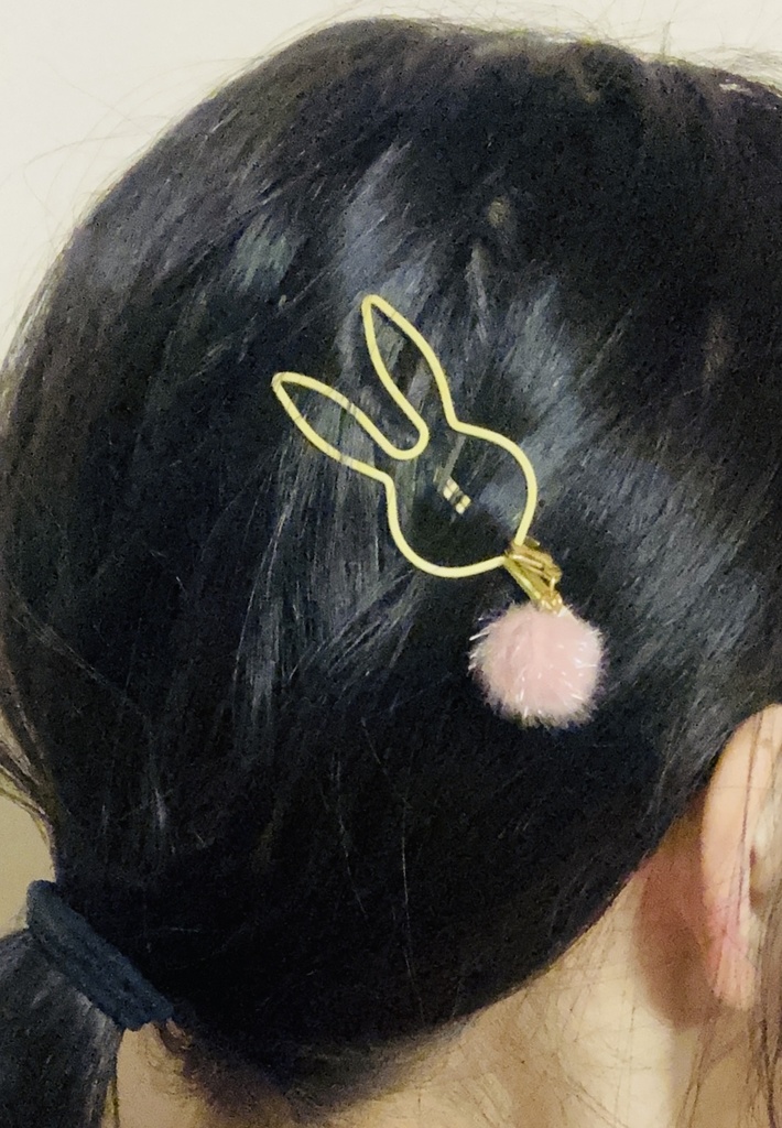 ラビの髪飾り(桃)